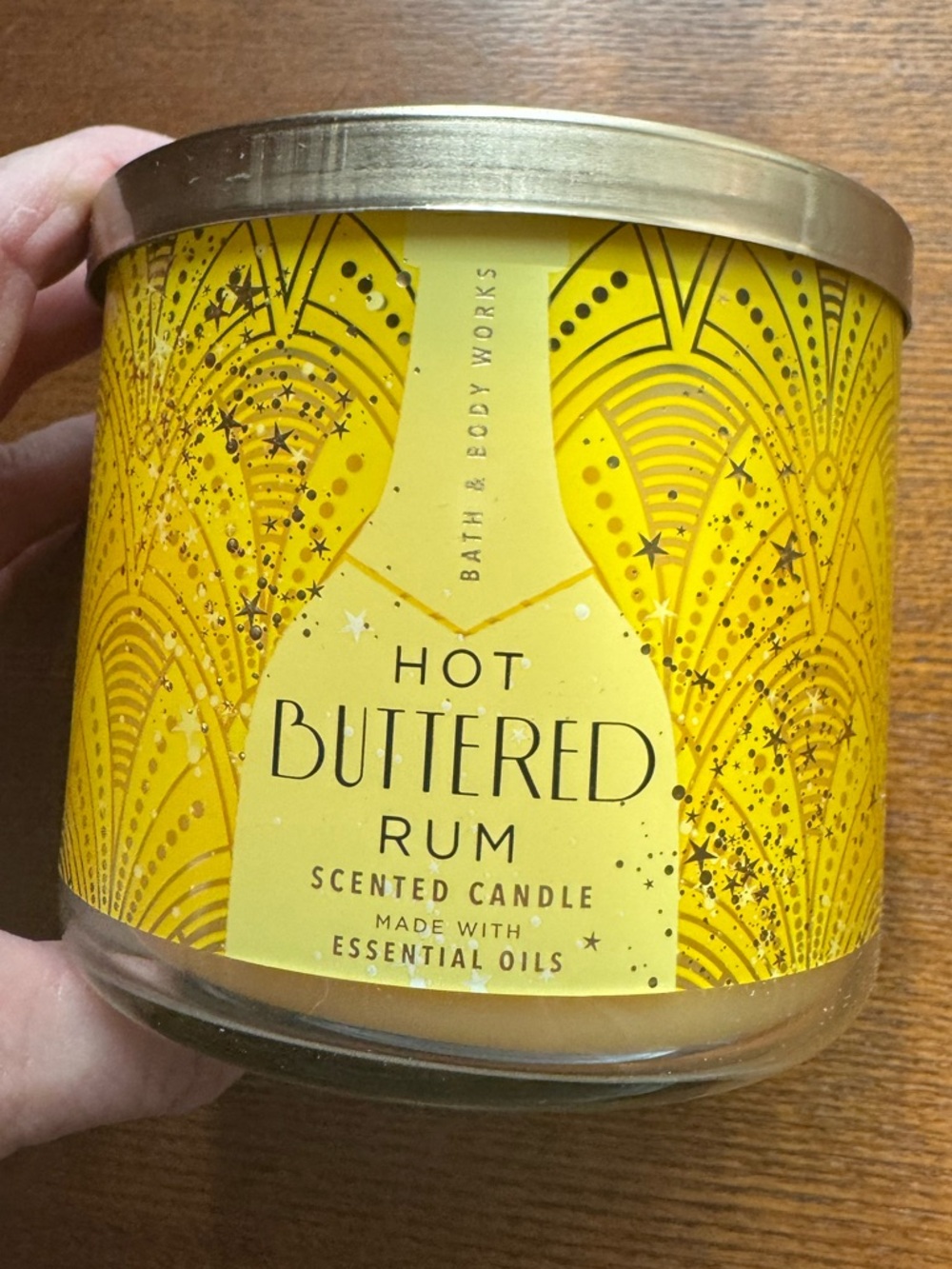 Bath & Body Works Hot Buttered Rum Scented 3 Wick Candle